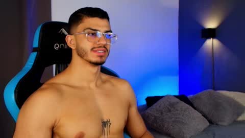 axel stein NEW ACCOUNT online show from February 2025 12:40:02 AM