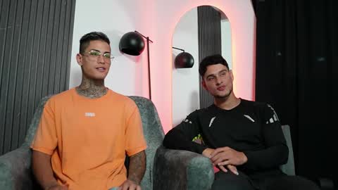 Agustin online show from February 2025 10:39:01 PM