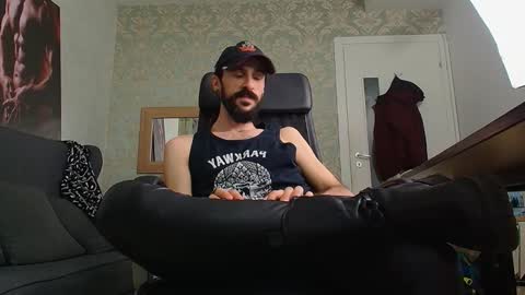 AxelColton online show from January 2025 02:02:01 PM