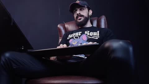 AxelColton online show from January 2025 10:34:01 AM