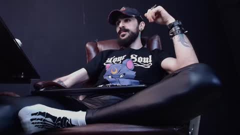 AxelColton online show from January 2025 01:38:01 PM