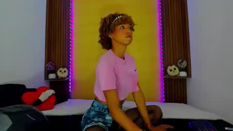 Snapshot of axelfox_ chatting on March 2025 01:05:01 AM axelfox_ online show from March 2025 01:05:01 AM