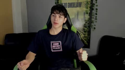 Axel Raven online show from December 2024 01:39:01 PM