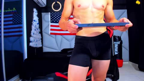 Snapshot of aydenmillerdom chatting on December 2024 06:53:02 AM Ayden Miller online show from December 2024 06:53:02 AM