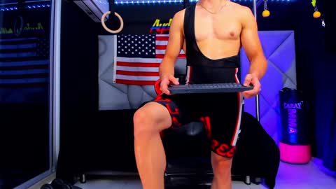 Snapshot of aydenmillerdom chatting on February 2025 02:55:01 AM Ayden Miller online show from February 2025 02:55:01 AM