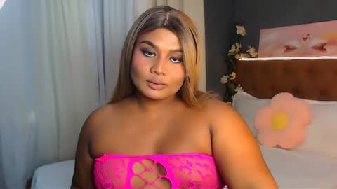 Snapshot of ayesha_amethyst chatting on July 2026 06:23:02 PM AYESHA online show from July 2026 06:23:02 PM