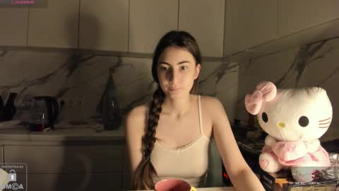 Ayesha online show from February 2026 03:08:01 PM