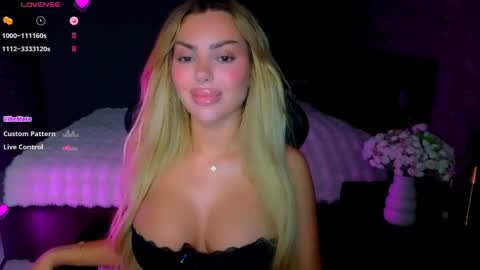  Ayla Demir  online show from May 2026 07:54:02 PM