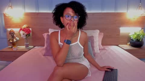 Snapshot of ayleen_dunkann chatting on January 2025 06:48:01 PM Ayleen online show from January 2025 06:48:01 PM