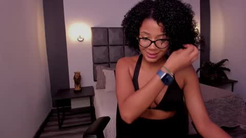 Snapshot of ayleen_dunkann chatting on January 2025 02:46:02 PM Ayleen online show from January 2025 02:46:02 PM