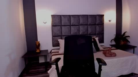 Snapshot of ayleen_dunkann chatting on February 2025 03:28:02 PM Ayleen online show from February 2025 03:28:02 PM