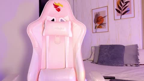 Snapshot of ayleen_dunkann chatting on September 2025 12:17:02 PM Ayleen online show from September 2025 12:17:02 PM