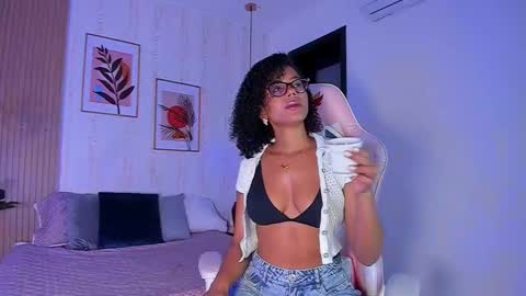 Snapshot of ayleen_dunkann chatting on October 2025 12:49:02 PM Ayleen online show from October 2025 12:49:02 PM