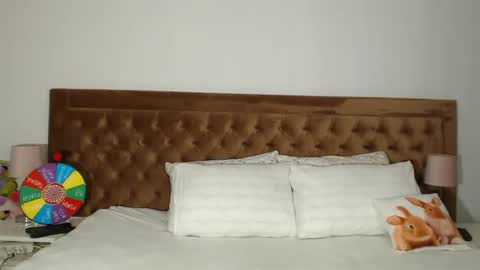 Aylin online show from February 2025 01:57:01 AM