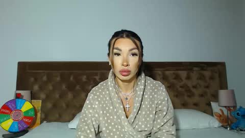 Snapshot of aylinhoney chatting on March 2026 07:30:02 AM Aylin online show from March 2026 07:30:02 AM