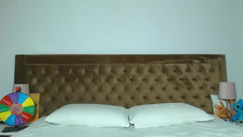 Snapshot of aylinhoney chatting on April 2026 05:16:01 AM Aylin online show from April 2026 05:16:01 AM