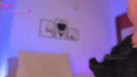 Aylin  online show from February 2026 11:31:01 AM