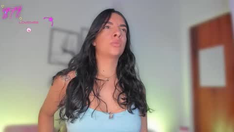 Aylin  online show from February 2026 11:41:01 AM