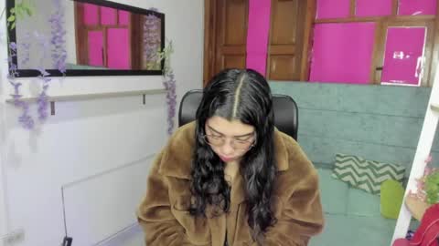 Aysha online show from May 2026 04:09:02 AM