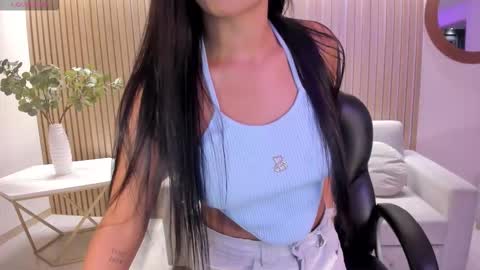 Snapshot of ayshelbrown chatting on September 2025 11:32:02 PM Ayshel online show from September 2025 11:32:02 PM