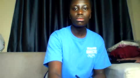 azaelia_iris online show from August 2026 10:03:01 AM