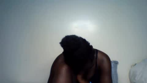 azaelia_iris online show from August 2026 06:43:02 PM