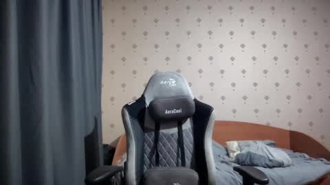 azazelmax online show from December 2024 03:33:01 PM