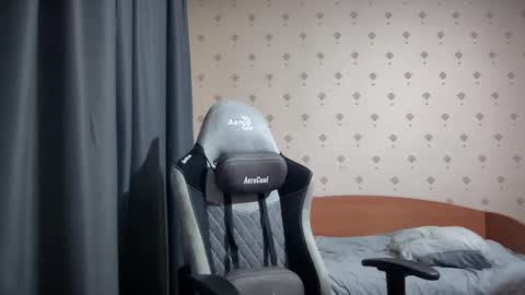 azazelmax online show from January 2025 01:18:02 PM