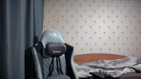 azazelmax online show from September 2025 08:35:01 PM