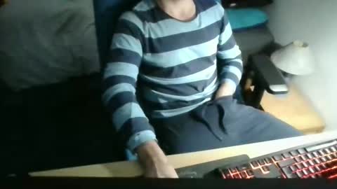 azdert online show from November 2025 09:58:01 PM