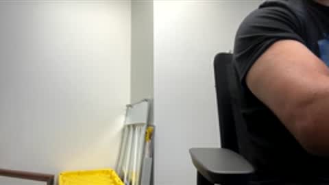 azdude26 online show from April 2026 02:31:01 PM