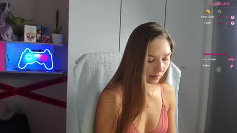 Snapshot of azeliaclark chatting on November 2025 07:40:01 AM Sofia online show from November 2025 07:40:01 AM