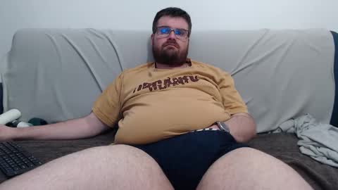 Azer online show from December 2025 09:45:01 PM