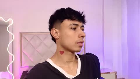 Snapshot of aziel_tay chatting on October 2025 03:42:01 PM aziel_tay online show from October 2025 03:42:01 PM