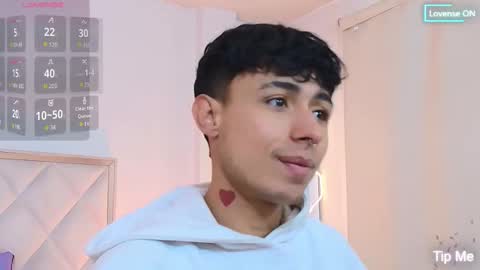 Snapshot of aziel_tay chatting on October 2025 11:43:01 AM aziel_tay online show from October 2025 11:43:01 AM