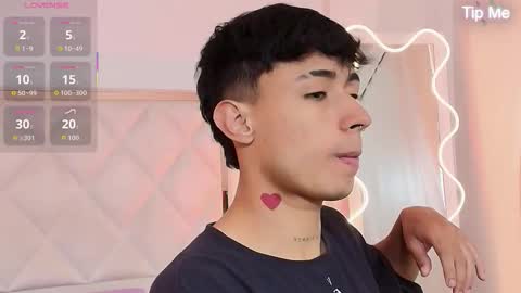 Snapshot of aziel_tay chatting on October 2025 11:29:01 AM aziel_tay online show from October 2025 11:29:01 AM