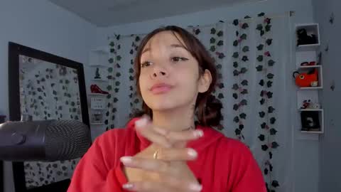 Snapshot of azumi_saan chatting on December 2025 03:03:02 AM azumi saan online show from December 2025 03:03:02 AM