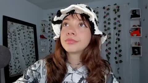 Snapshot of azumi_saan chatting on January 2026 02:17:01 AM azumi saan online show from January 2026 02:17:01 AM