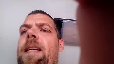 azza42086 online show from May 2026 03:56:02 AM