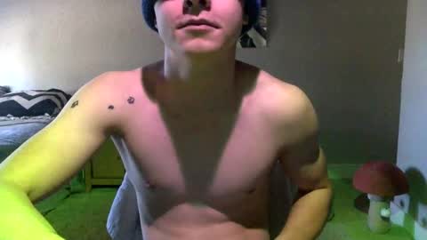 Snapshot of b4nnysturntoo chatting on December 2024 04:43:01 PM b4nnysturntoo online show from December 2024 04:43:01 PM