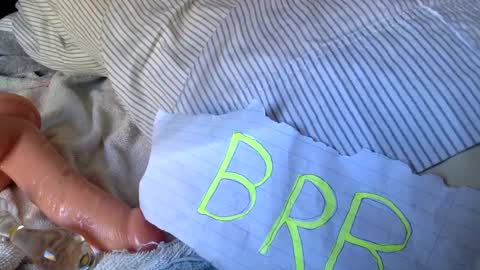 Snapshot of b4nnysturntoo chatting on December 2024 07:32:01 PM b4nnysturntoo online show from December 2024 07:32:01 PM