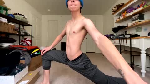 Snapshot of b4nnysturntoo chatting on January 2025 06:28:01 PM b4nnysturntoo online show from January 2025 06:28:01 PM