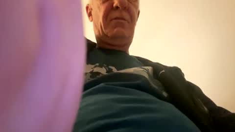 benito online show from February 2026 10:10:02 PM