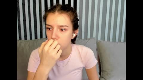 Monica online show from May 2026 03:03:02 AM