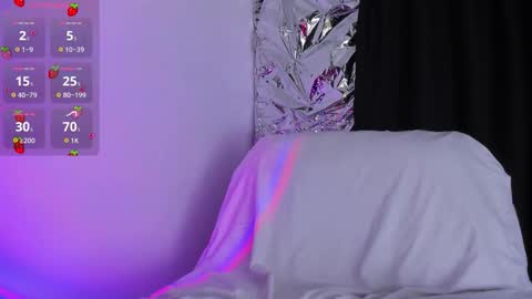 Queen B online show from March 2026 06:11:01 PM