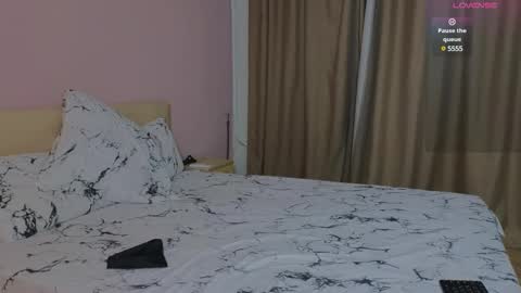 Lina online show from March 2025 05:28:02 PM