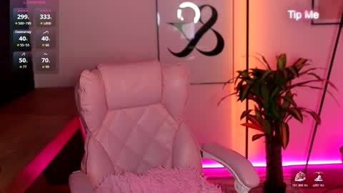 Baby   Lola online show from February 2026 07:01:01 AM