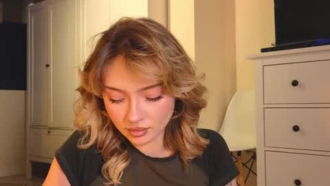 bb adele  online show from February 2025 09:25:02 PM