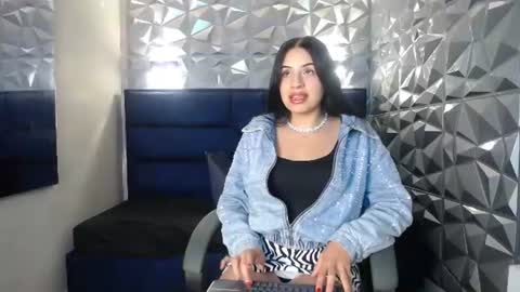 Snapshot of baby_boo666 chatting on June 2026 01:37:01 PM Baby online show from June 2026 01:37:01 PM
