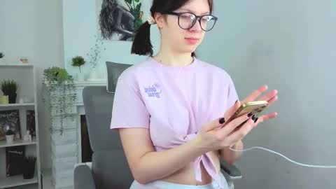 Snapshot of baby_evalena chatting on February 2026 09:02:02 AM Evalena maybe just Eva online show from February 2026 09:02:02 AM